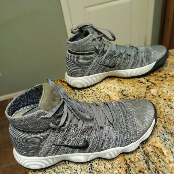 Nike Hyperdunk 2017 Flyknit Cool Gray Knit Shoes 917726-007 (Men's Size 10.5 )